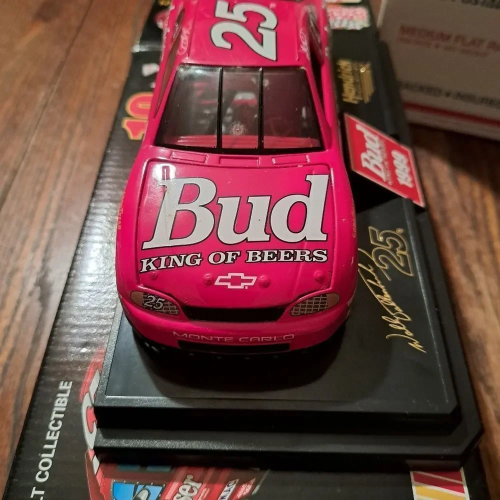 Vintage 96 Action Collectibles Tim Richmond Folgers Die Cast Nascar Race Car